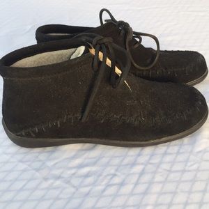 Black boots. Brand new!